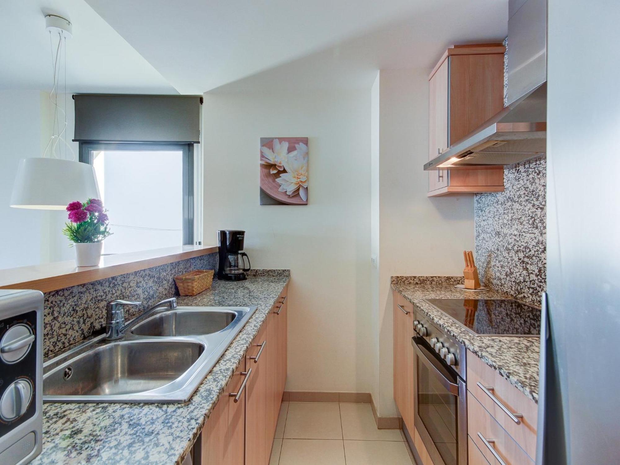 With View Apartment Roses